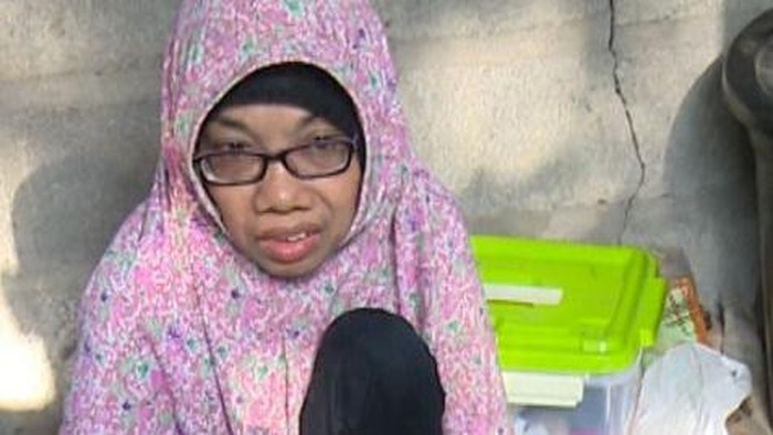 Donasi dari sahabat baik membantu usaha Parmi, korban gempa Yogyakarta yang alami disabilitas. Ia mulai beternak lele dan melanjutkan usaha empingnya.