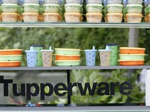 Tupperware Dapat Titik Terang Kurangi Utang, Saham Meroket 57%