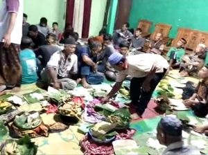 Kenduri Ingkung dan Nasi Gurih Sambut Malam Lailatul Qadar di Wonogiri