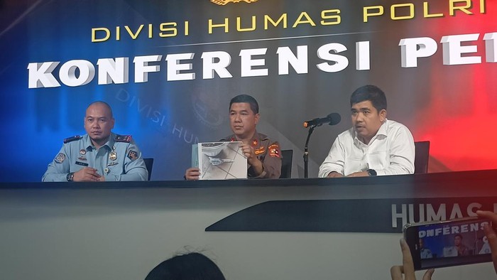 Konferensi pers Densus 88 Polri (Adrial-detikcom)