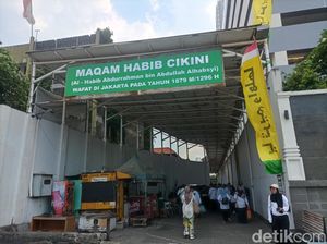 Wisata Religi di Makam Habib Cikini, Ada di Belakang TIM