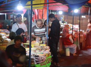 Gerakkan Ekonomi Lokal, Bupati Ipuk Fasilitasi Pasar Takjil dan Ramadhan