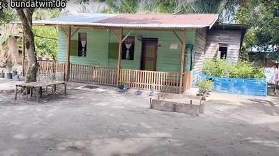 8 Potret Viral Dalamnya Bak Rumah-rumahan Barbie, Luarnya Sederhana Dari Kayu