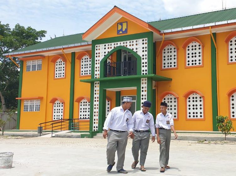 Mengintip Rusun Rasa Apartemen buat Para Santri di Simalungun