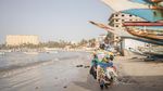 Semangat Manusia Plastik Lawan Pencemaran Lingkungan di Senegal