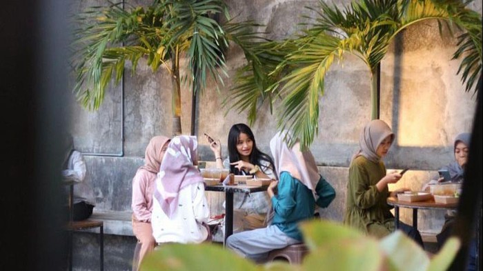 Hari ini merupakan hari ke-20 puasa Ramadhan 2023. Bagi detikers di Trenggalek yang berencana buka puasa bersama (bukber), berikut sederet tempat yang bisa jadi pilihan.