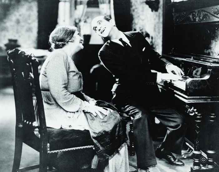 The Jazz Singer Cuplikan adegan di The Jazz Singer (1927).
