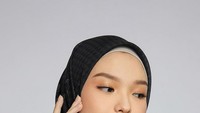 8 Tips Hijab yang Bikin Wajah Tirus, Tidak Terlihat Chubby