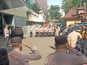 Divisi Humas Polri Gelar Apel Cek Kesiapan Operasi Ketupat 2023