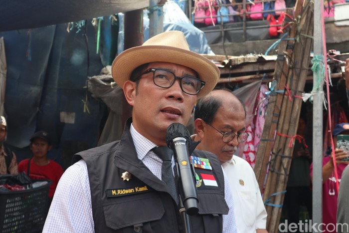 Gubernur Jabar Ridwan Kamil
