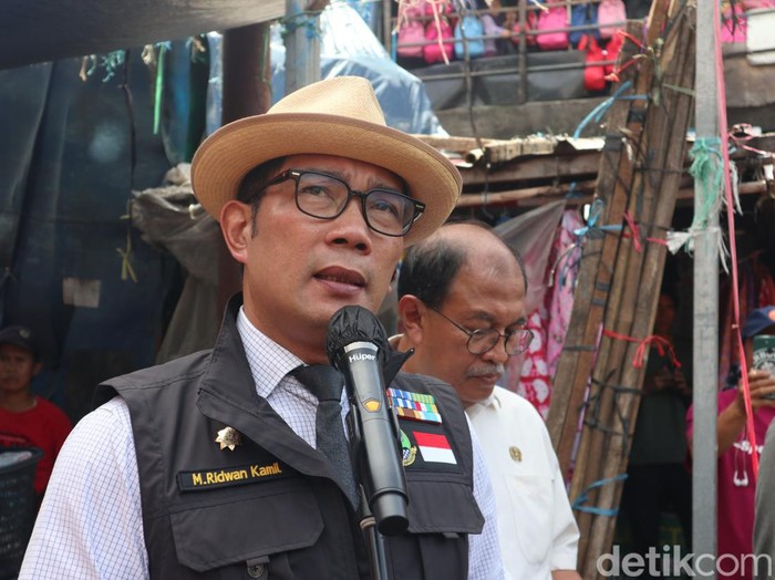 Gubernur Jabar Ridwan Kamil