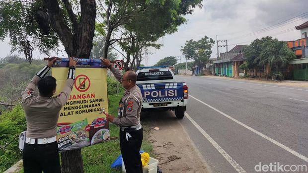 jalan berlubang di tuban