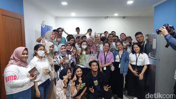 Keseruan Bukberia detikcom