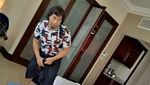 Kocak! Kekonyolan Komeng Saat Jualan Pecel Ayam Kaki Lima