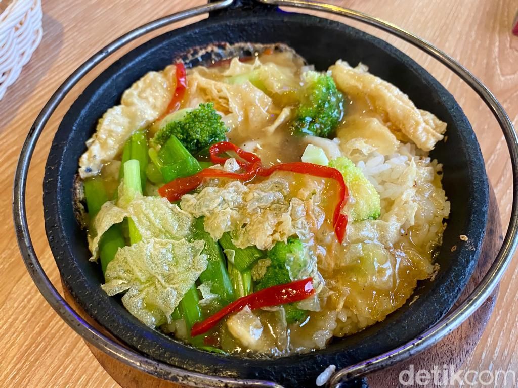 Narie's Eatery & Coffee : Empuk Gurih! Otak-otak Premium Kesukaan SBY dan Megawati