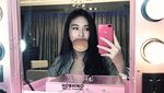 10 Potret Transgender Tercantik Nong Poy saat Gadis, Mirip Sandra Dewi!