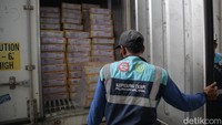 Untuk memastikan harga daging kerbau impor yang dijual sesuai dengan harga eceran tertinggi (HET), yaitu Rp 85.000-90.000/kg, Perum Bulog akan berkoordinasi dengan koordinator pasar serta Satgas Pangan. Selain itu, untuk penjualan di ritel modern, nantinya akan ada label harga yang terpampang di kemasan.  