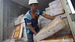 Penampakan 18.000 Ton Daging Kerbau Impor Tiba di Tanjung Priok