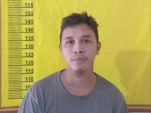 Tukang bangunan bernama Eko Prayitno (36) ditangkap polisi gegara mencuri HP milik mahasiswi.