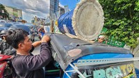 Pembeli berasal dari sejumlah kawasan di Jakarta. 