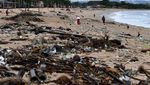Begini Potret Tumpukan Sampah di Pantai Bali