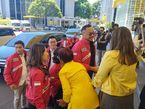 Ketum PSI Giring dkk Sambangi Golkar, Disambut Waketum Nurul Arifin