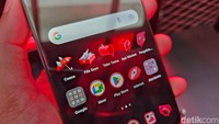 Realme 10 Pro 5G Coca-Cola Edition
