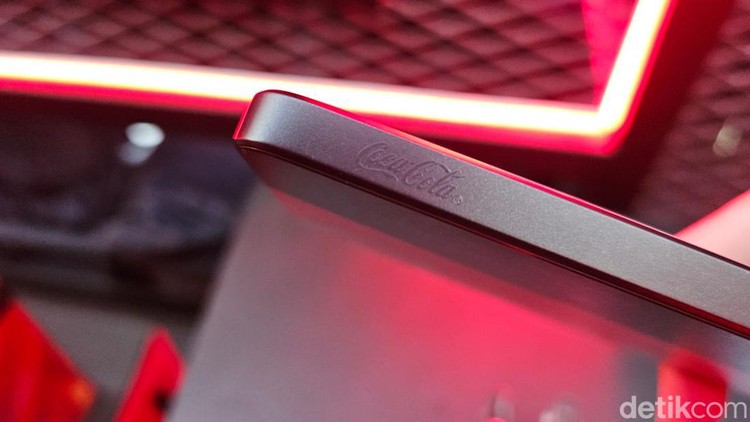Realme 10 Pro 5G Coca-Cola Edition Realme 10 Pro 5G Coca-Cola Edition