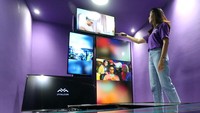 Dalam peluncurannya, mengusung visi “membawa pengalaman tak terbatas untuk kaum muda di seluruh dunia”. Sesuai dengan visinya, iFFALCON merupakan produk smart TV yang dirancang menyasar generasi muda untuk menciptakan gaya hidup yang unik dan baru. 