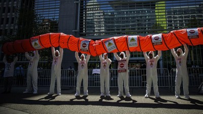 Aktivis Gelar Protes Tuntut IMF Hentikan Gas Fosil di Washington