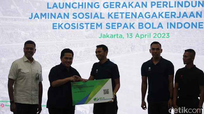 BPJS TK-PSSI Sinergi Lindungi Wasit BPJS Ketenagakerjaan bekerjasama dengan PSSI. Sinergi ini dalam rangka memberikan jaminan sosial ketenagakerjaan kepada ekosistem sepak bola Indonesia.