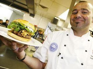 5 Fast Food Termahal Sepanjang Sejarah, Ada Harganya Rp 2,8 Juta!
