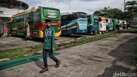 Menteri Perhubungan (Menhub) Budi Karya Sumadi mengatakan akan melakukan pengecekan ramp check terhadap kelaikan angkutan bus yang beroperasi pada libur mudik lebaran tersebut.  