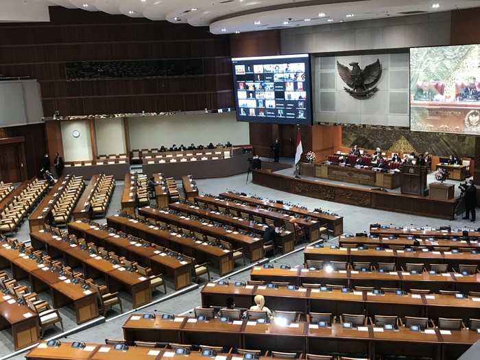 DPR Gelar Paripurna Tutup Masa Sidang, 45 Anggota DPR Hadir Fisik