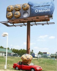 Iklan kreatif bikin melotot