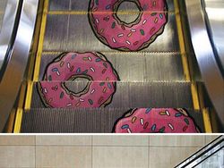 Kumpulan Iklan Bikin Melotot Saking Kreatif dan Kerennya