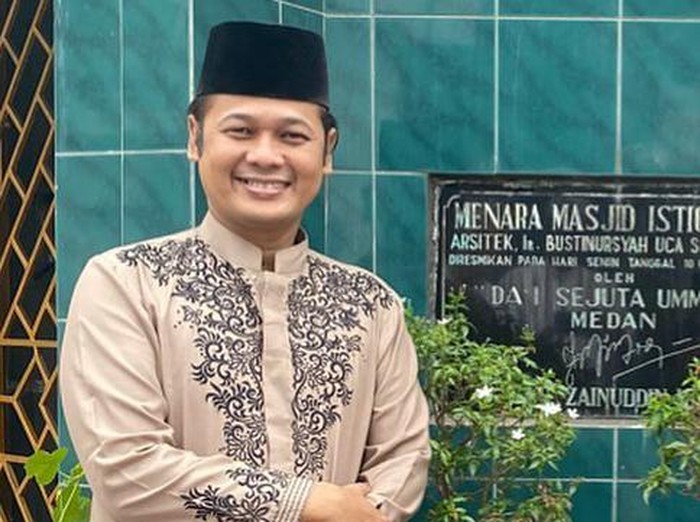 KH. Muhammad Syauqi Zainuddin MZ