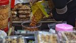Bisnis Kue Kering Laris Manis Jelang Lebaran