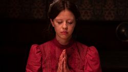 Mia Goth Jadi Villain Galaksi, Bakal Duel Sama Ryan Gosling di Star Wars!