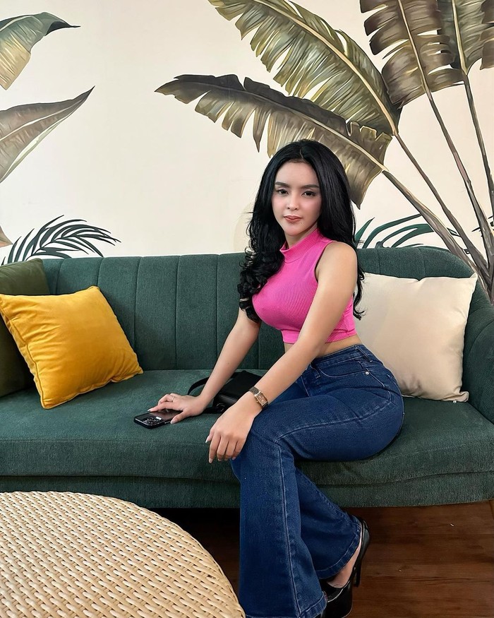 nabila gwyn