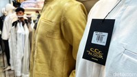 Pakaian muslim dari anak-anak hingga dewasa tersedia lengkap.
