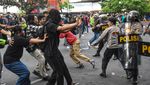 Potret Demo Ricuh di Kantor Ganjar Pranowo