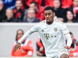 Ryan Gravenberch Resmi Gabung Liverpool