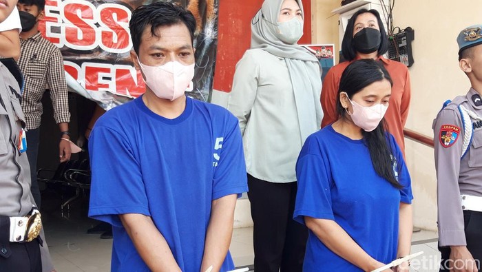 Nuryanto, pelaku pembunuhan wanita di Cepogo Boyolali telah ditangkap polisi. Mudmainah, istri siri Nuryanto juga disebut terlibat dalam pembunuhan tersebut.