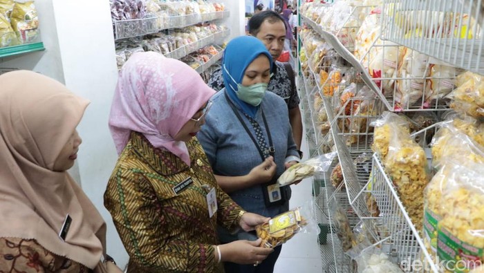sidak mamin di 3 swalayan ponorogo