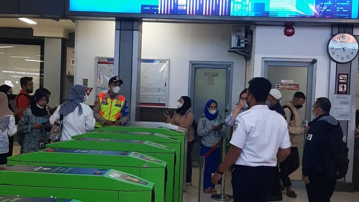 Situasi di Staisun Sudirman