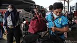 Terminal Pulogebang Mulai Ramai Pemudik