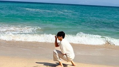 Galeri Aktor Tampan Korea Ahn Bo Hyun yang Lagi Liburan di Bali