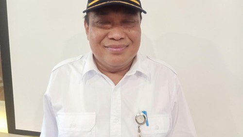 General Manajer PT ASDP Indonesia Ferry Cabang Ketapang, Muhammad Yasin saat ditemui detikBali di Pelabuhan Gilimanuk, Jumat (14/4/2023).