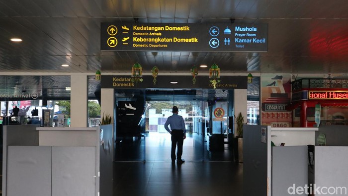 Bandara Husein Sastranegara, Bandung.